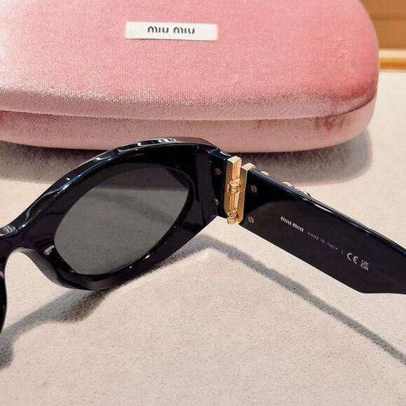 MIU MIU sunglasses - Picture 6 of 10